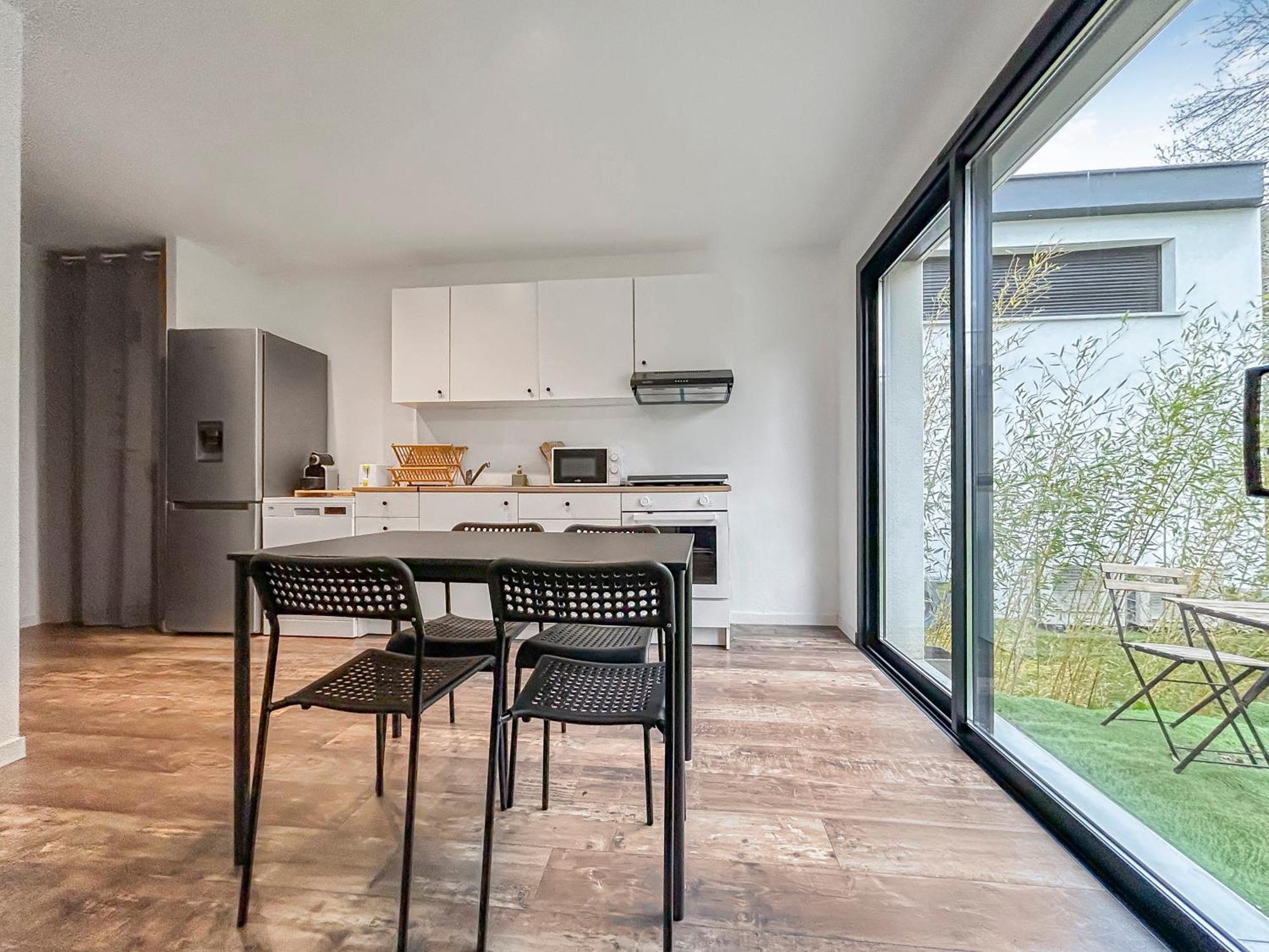 Maisonnette Lumineuse Avec Jardin Bordeaux Arena Bouliac Exterior foto
